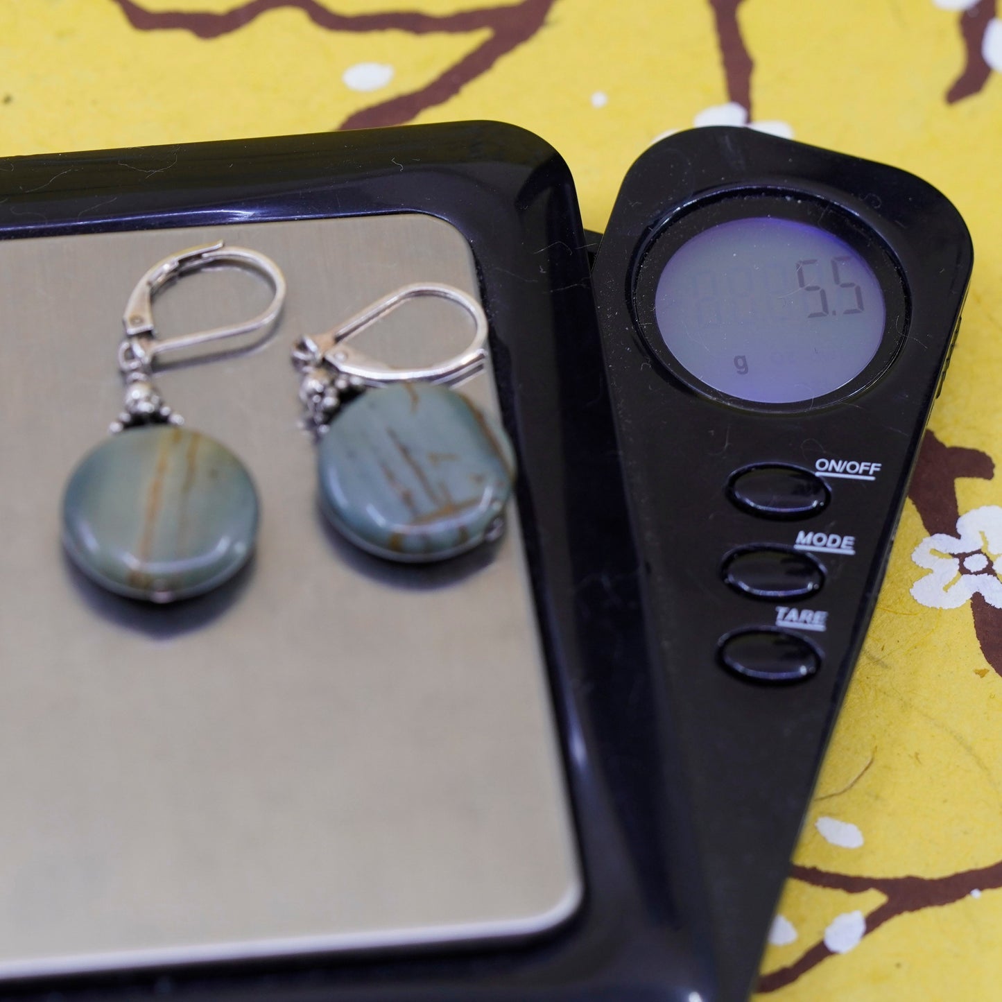Vintage Sterling 925 silver handmade dangles with green jasper circle