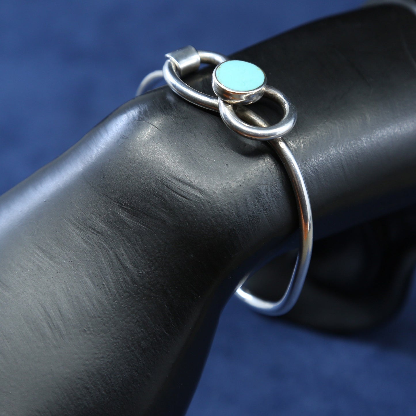 6.75”, vtg Sterling silver handmade bracelet, 925 bangle w/ turquoise