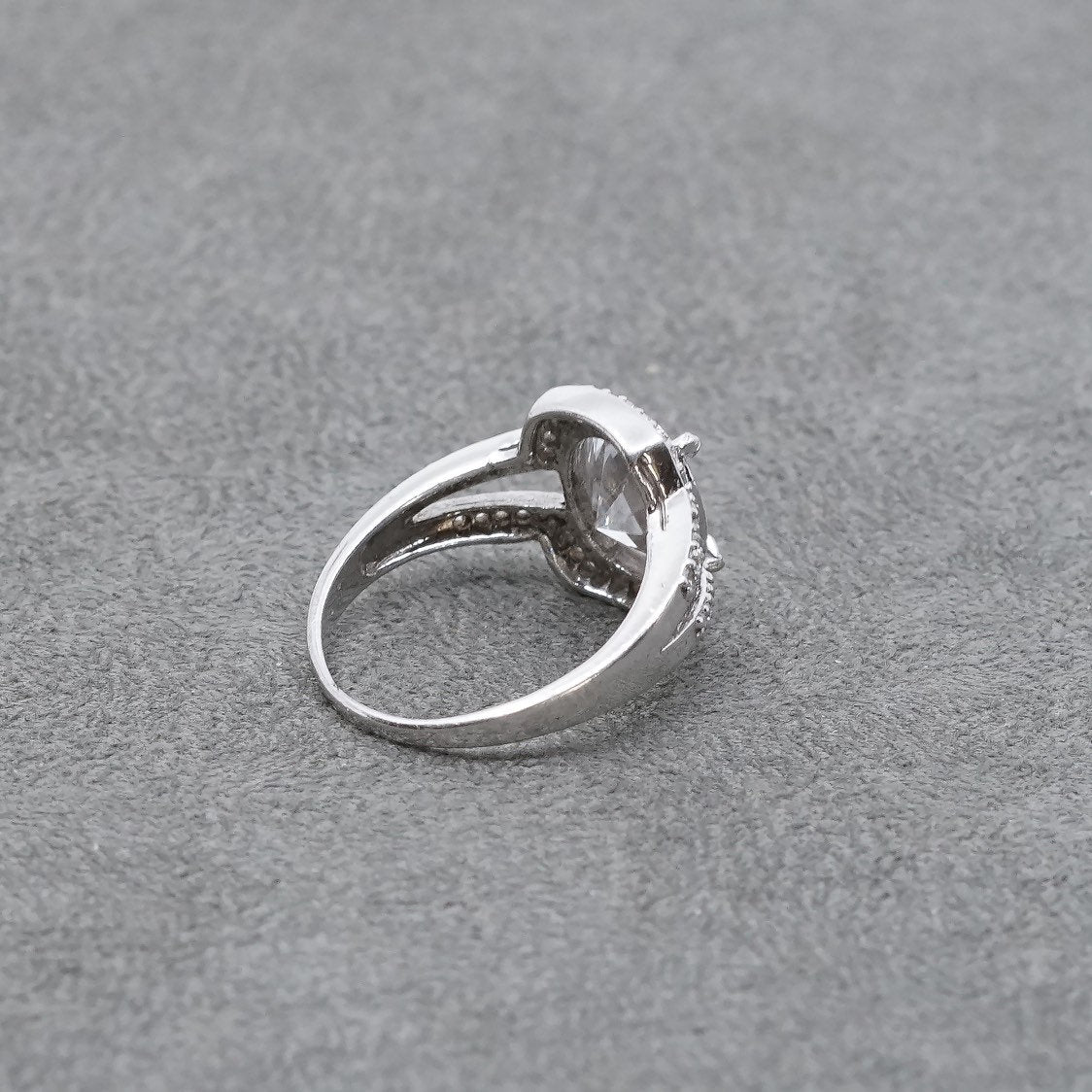 sz 7.75, vtg Sterling silver anniversary ring, 925 w/ clear cz
