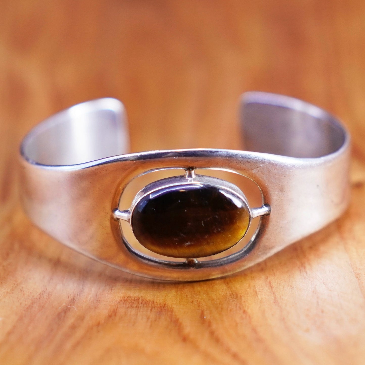 6.25”, vtg Taxco sterling silver handmade bracelet, 925 cuff golden tiger eye