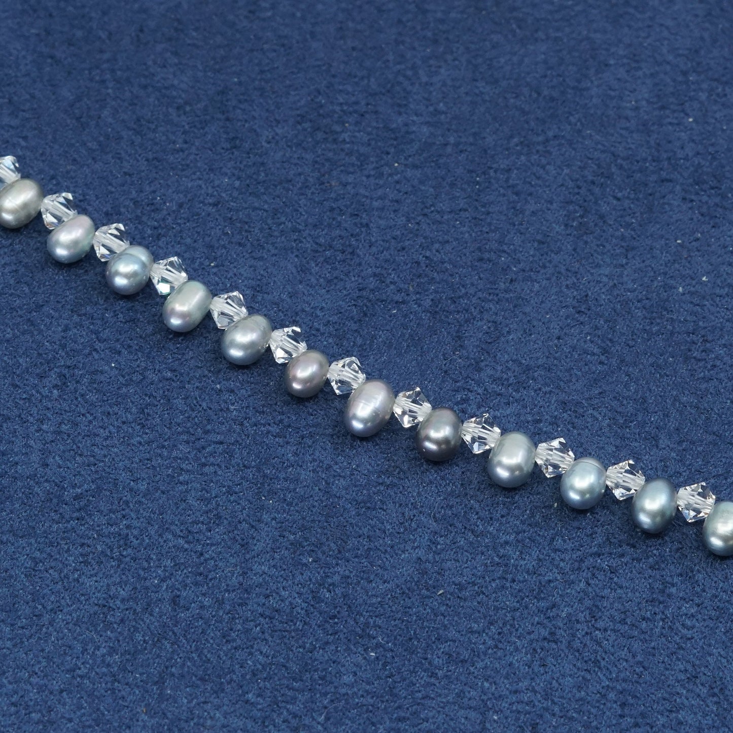 7.5", Sterling silver handmade bracelet, 925 clasp w/ pearl N crystal beads