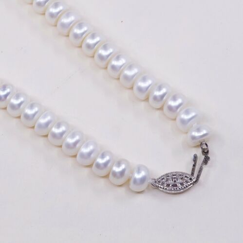 18" 6mm, Vtg handmade Freshwater Pearl Necklace With Sterling Silver Clasp