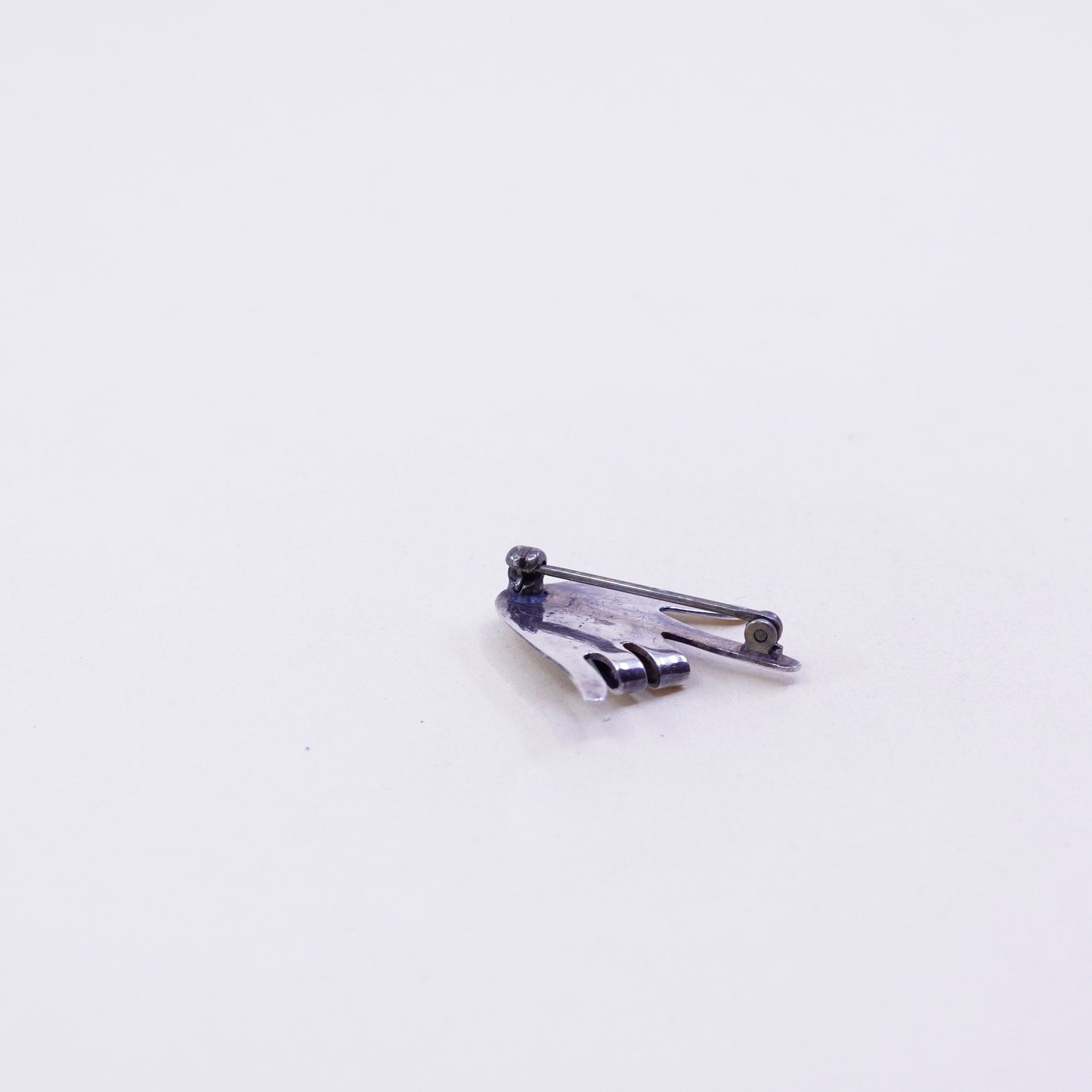 Vintage sterling silver handmade brooch 925 rocker rock hand gesture pin garnet