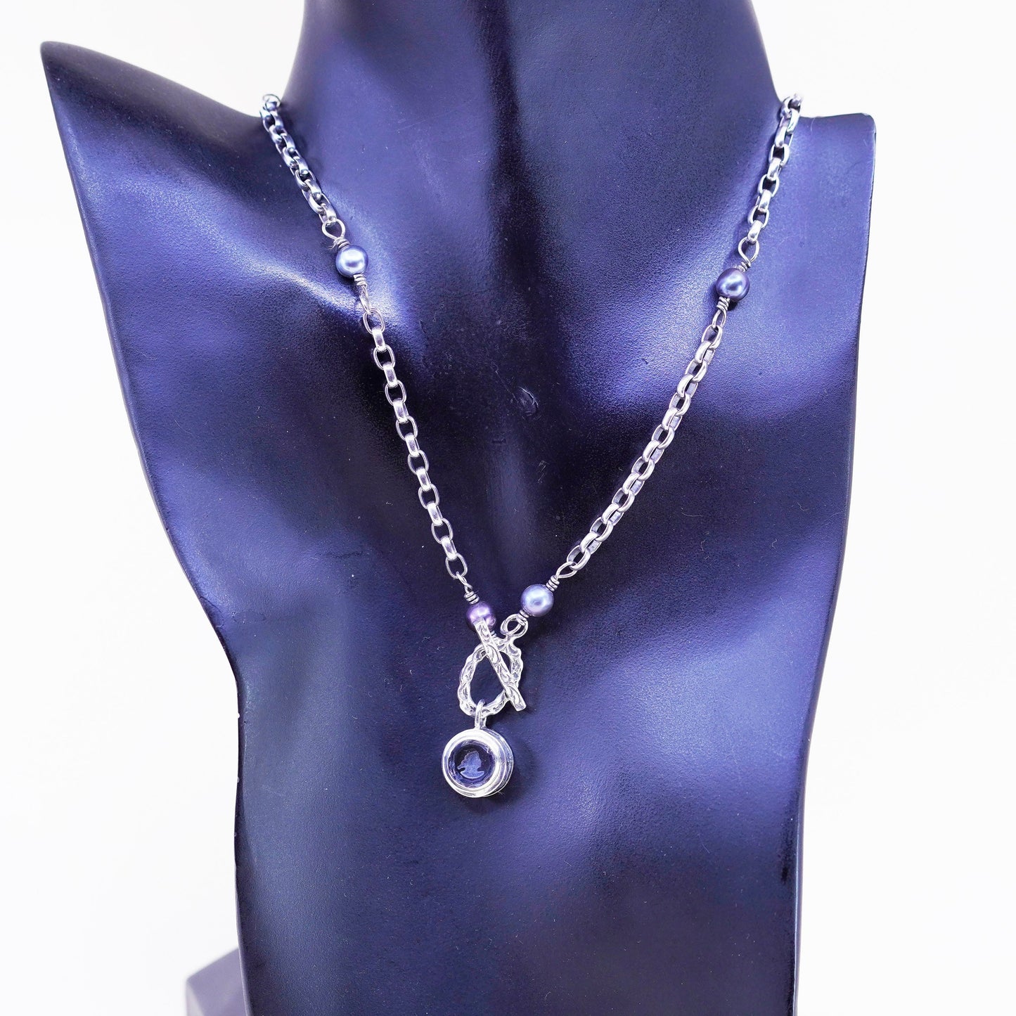 15”, handmade Sterling silver circle link chain with black pearl and amethyst