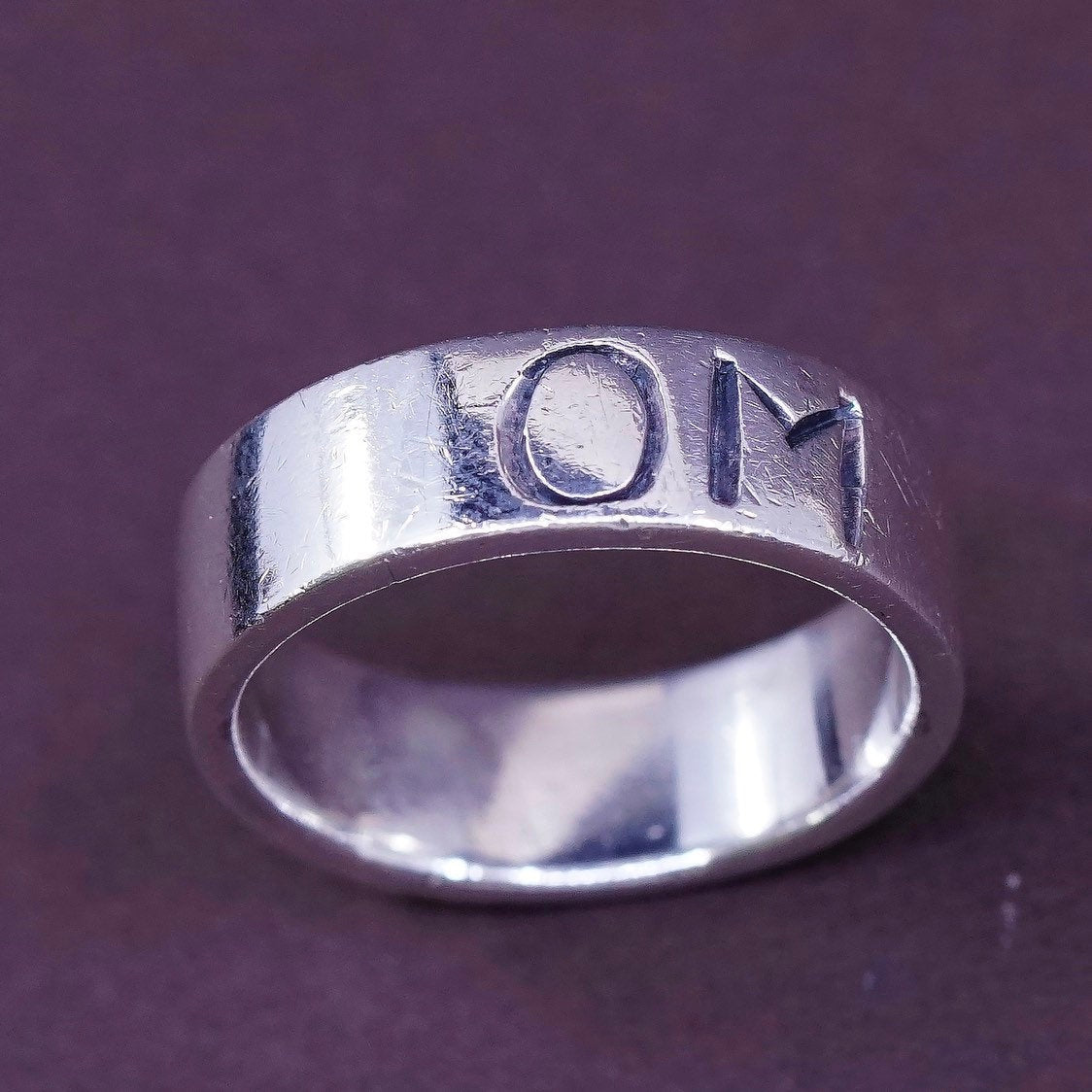 sz 7, vtg Sterling silver prayer ring, solid 925 band with "OM" engraved