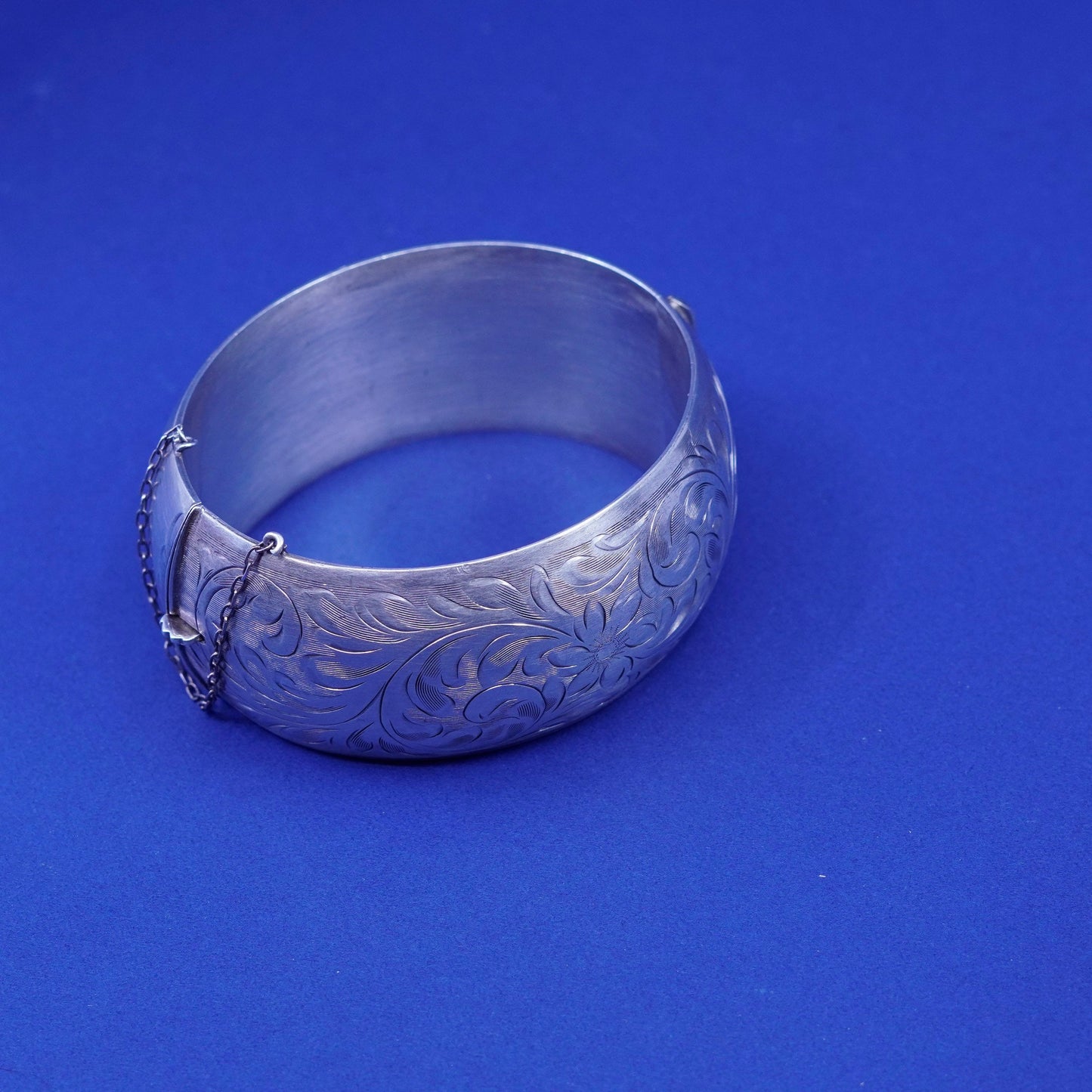 7”, RARE sterling silver handmade bracelet, 925 hinged floral textured bangle