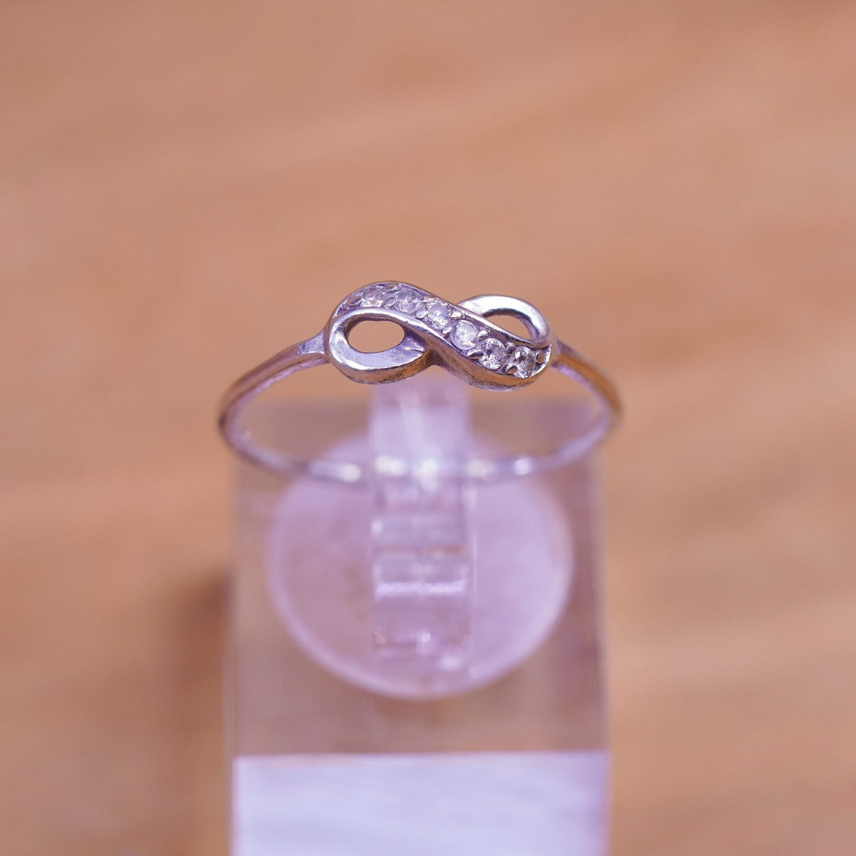 Size 8, vintage Sterling silver handmade ring with Cz, 925 infinity band