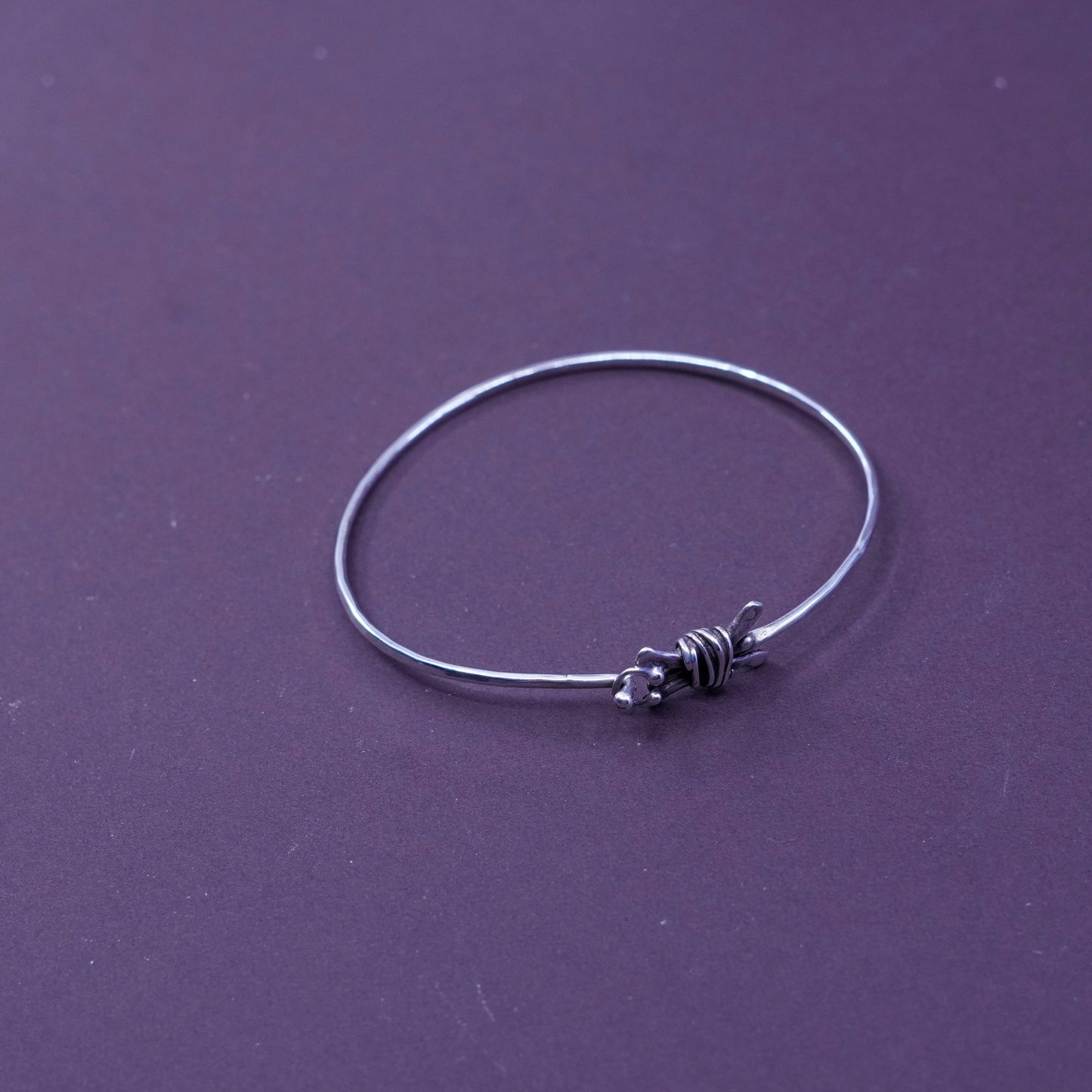 7”, sterling silver handmade bracelet, 925 hinged bangle with wired detail