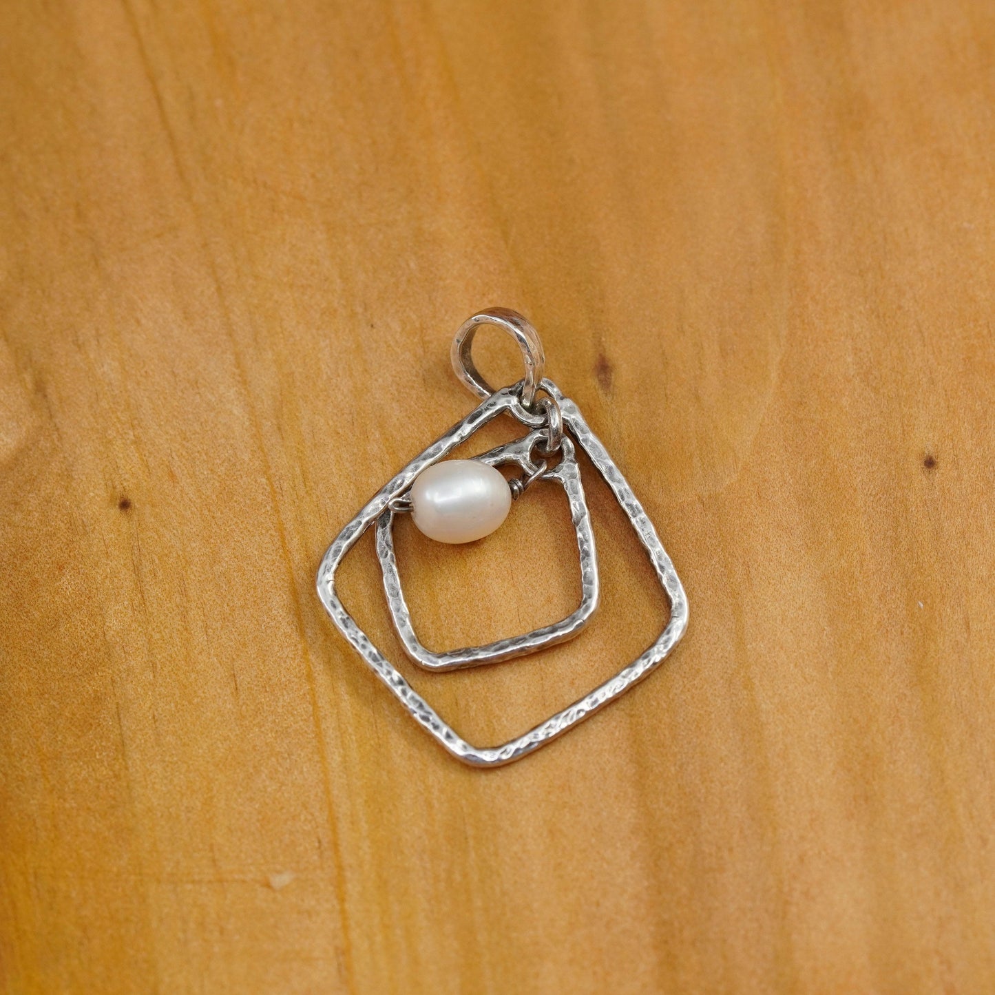 Vintage Sterling 925 silver handmade pendant with freshwater pearl