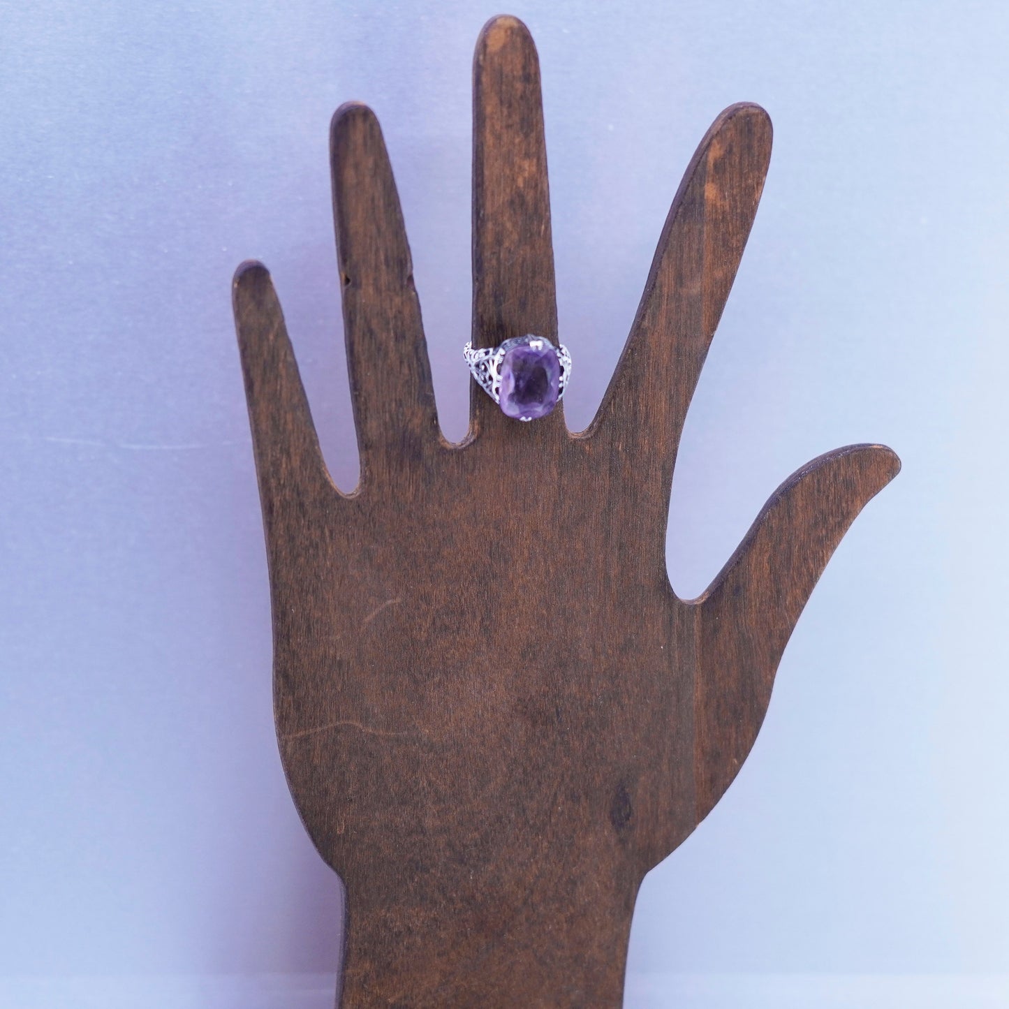 Size 6, vintage Sterling 925 silver handmade filigree ring with amethyst