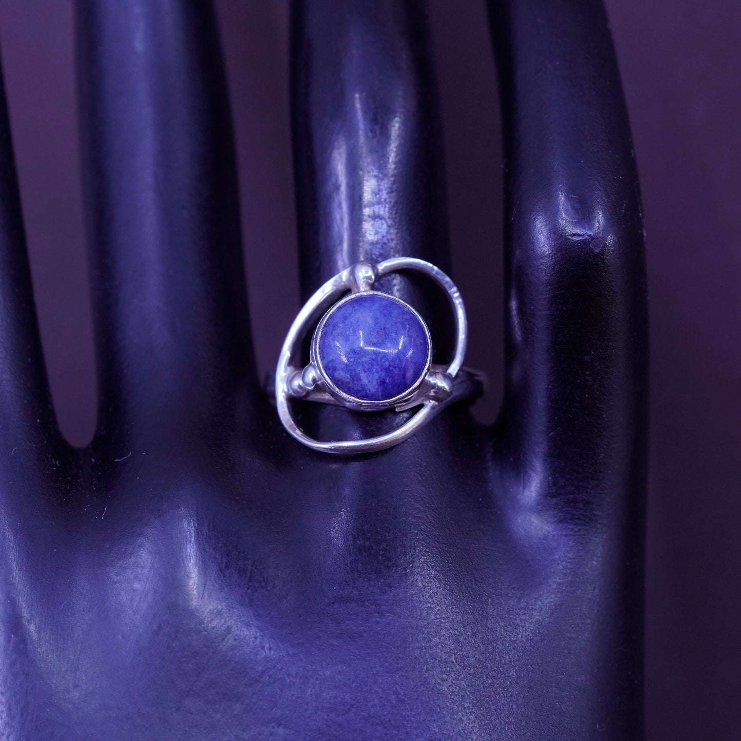 Size 8.5, vintage Sterling 925 silver handmade ring with sodalite