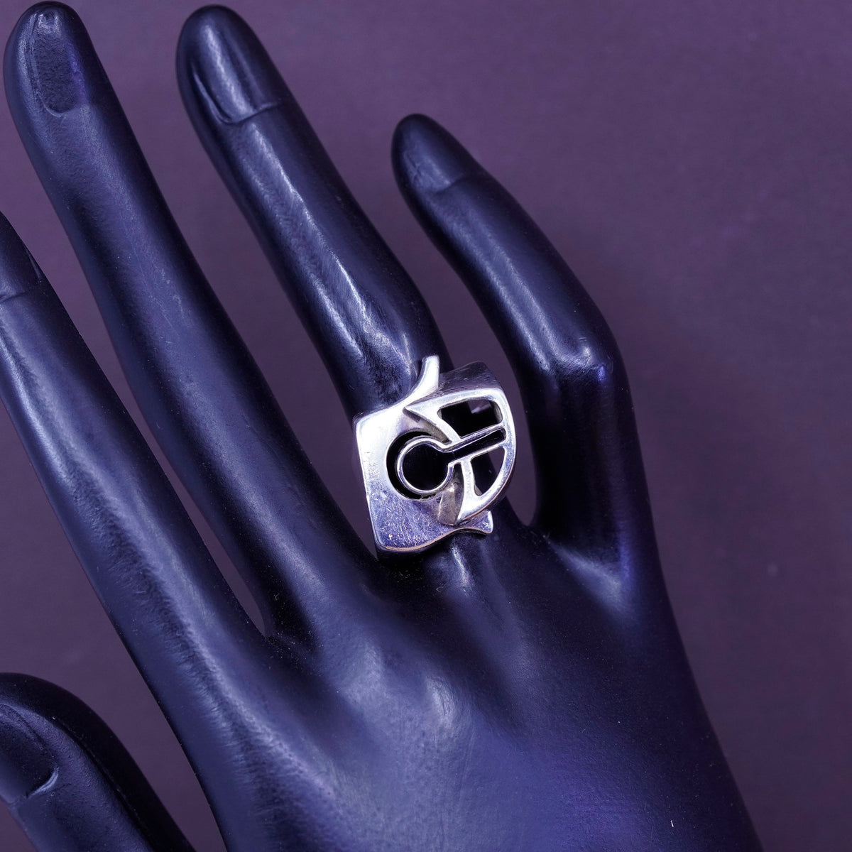 Size 5.5, vintage Sterling silver handmade ring, modern 925 band with onyx