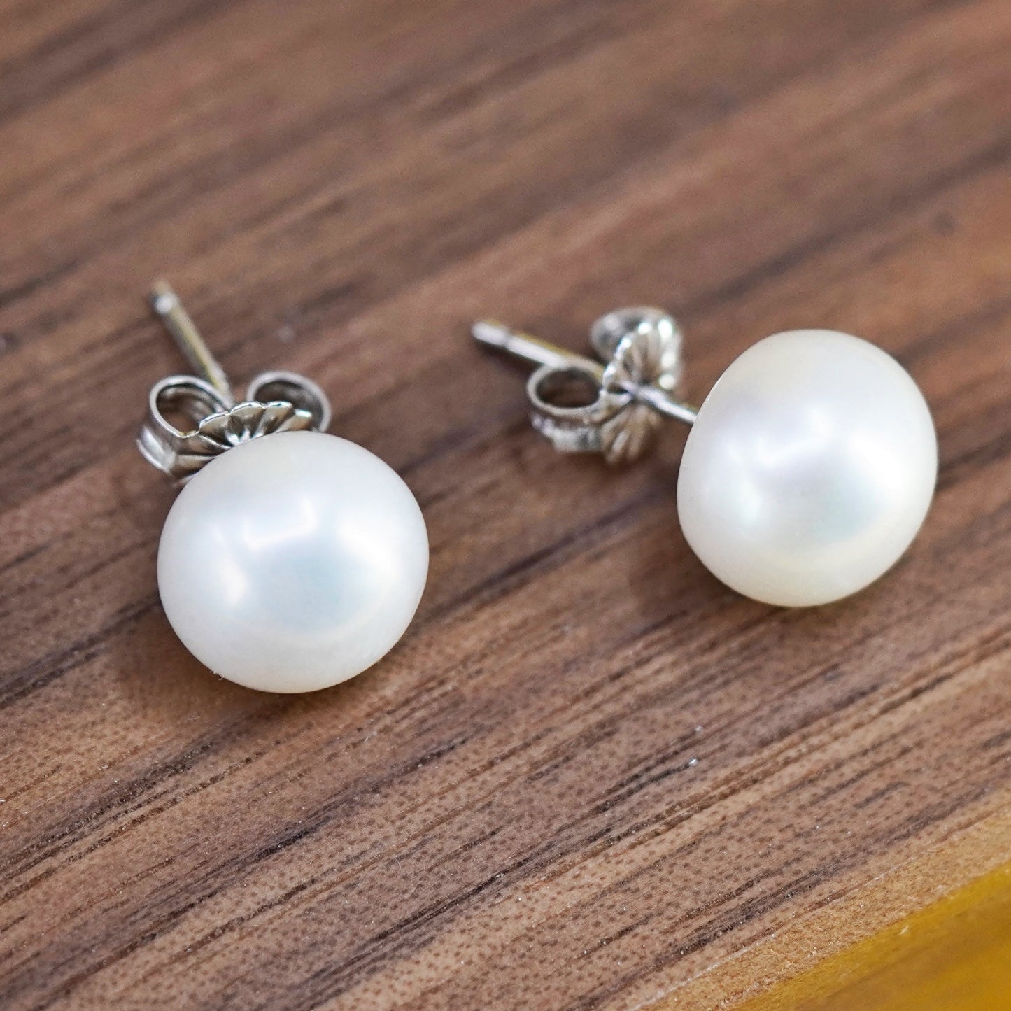 7mm, Vintage 925 Sterling silver handmade studs earrings white pearl