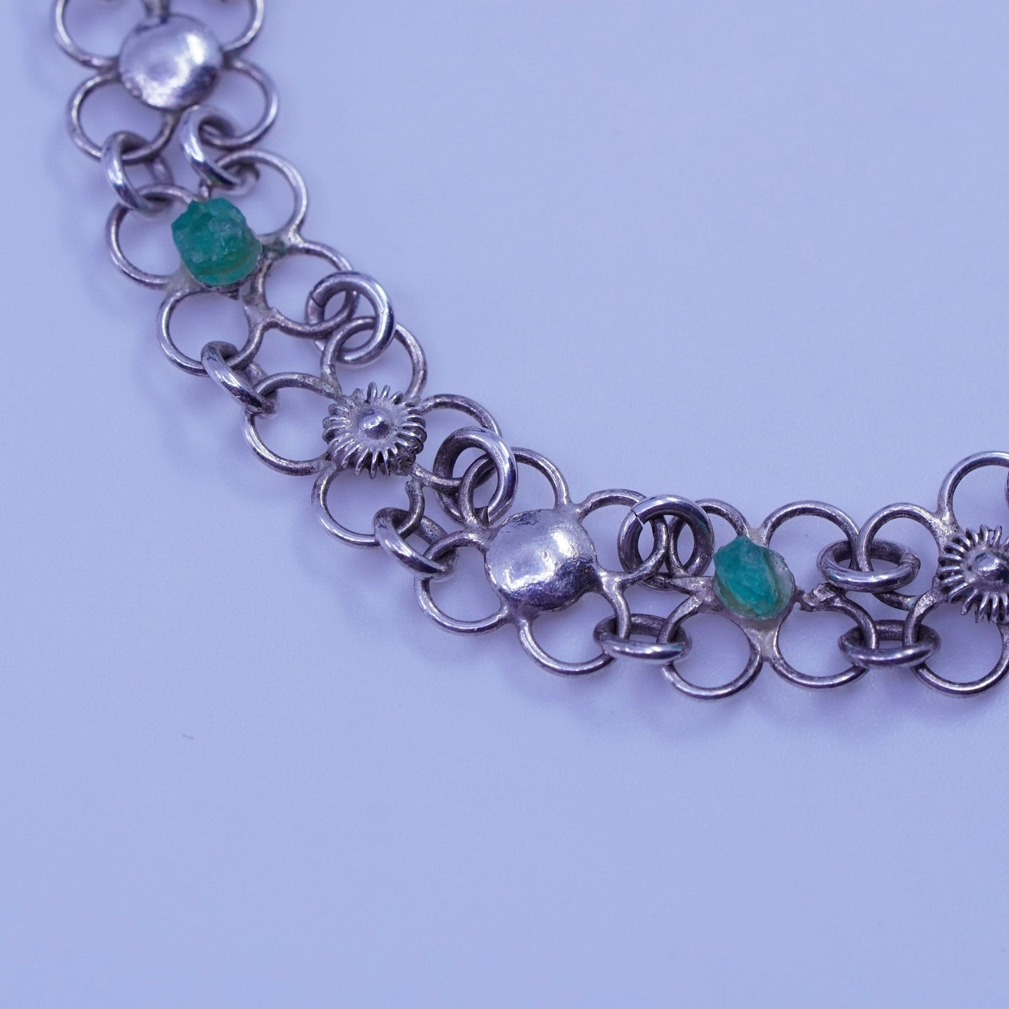 6.75”, vintage Sterling 925 silver bracelet with clover links and peridot