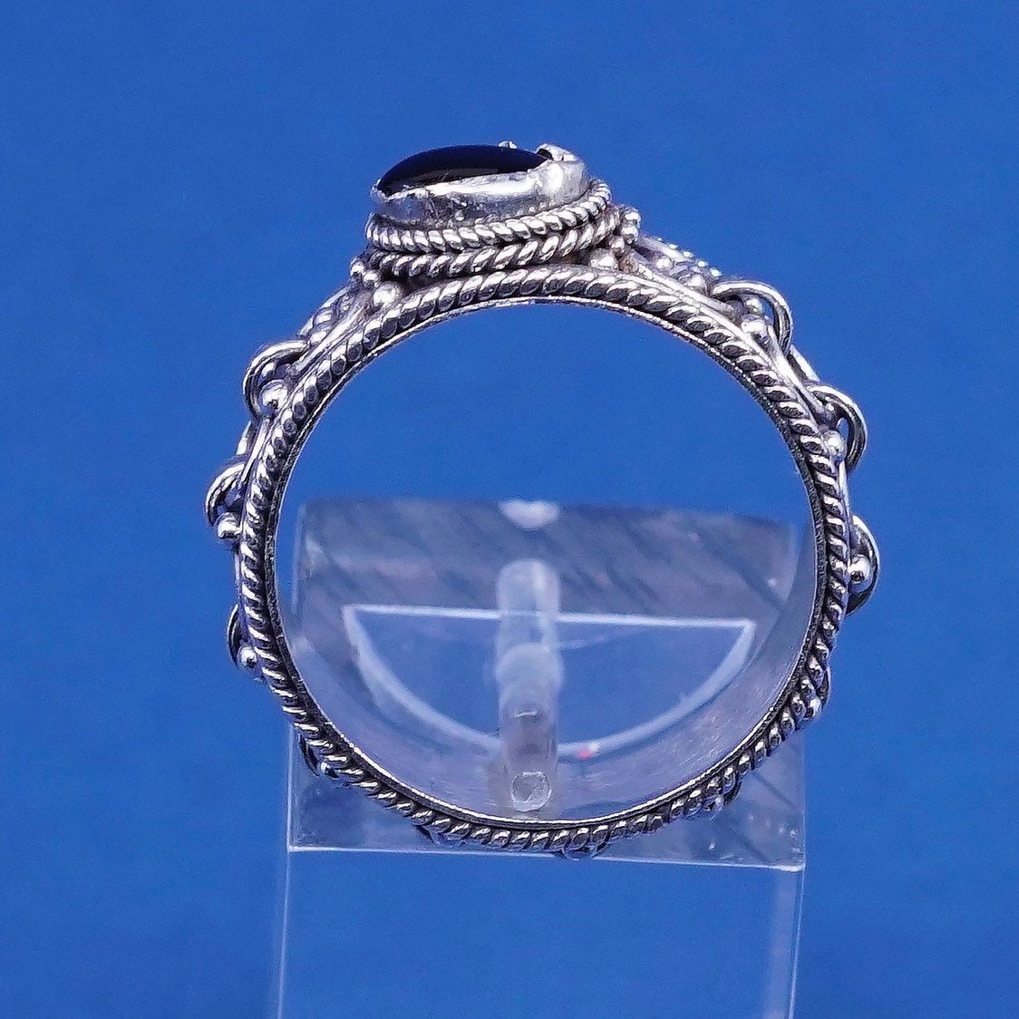 Size 8.5, Sterling silver handmade ring, 925 band w/ chain texture N blue stone