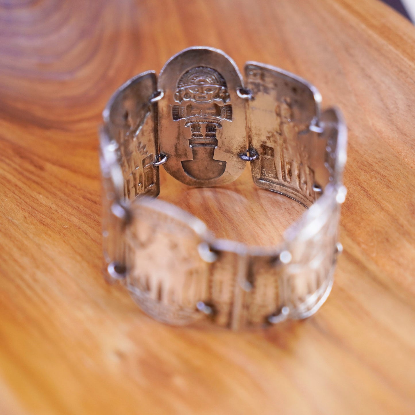6.25”, Sterling 900 silver Peru Inca gods hinged storyteller bangle bracelet