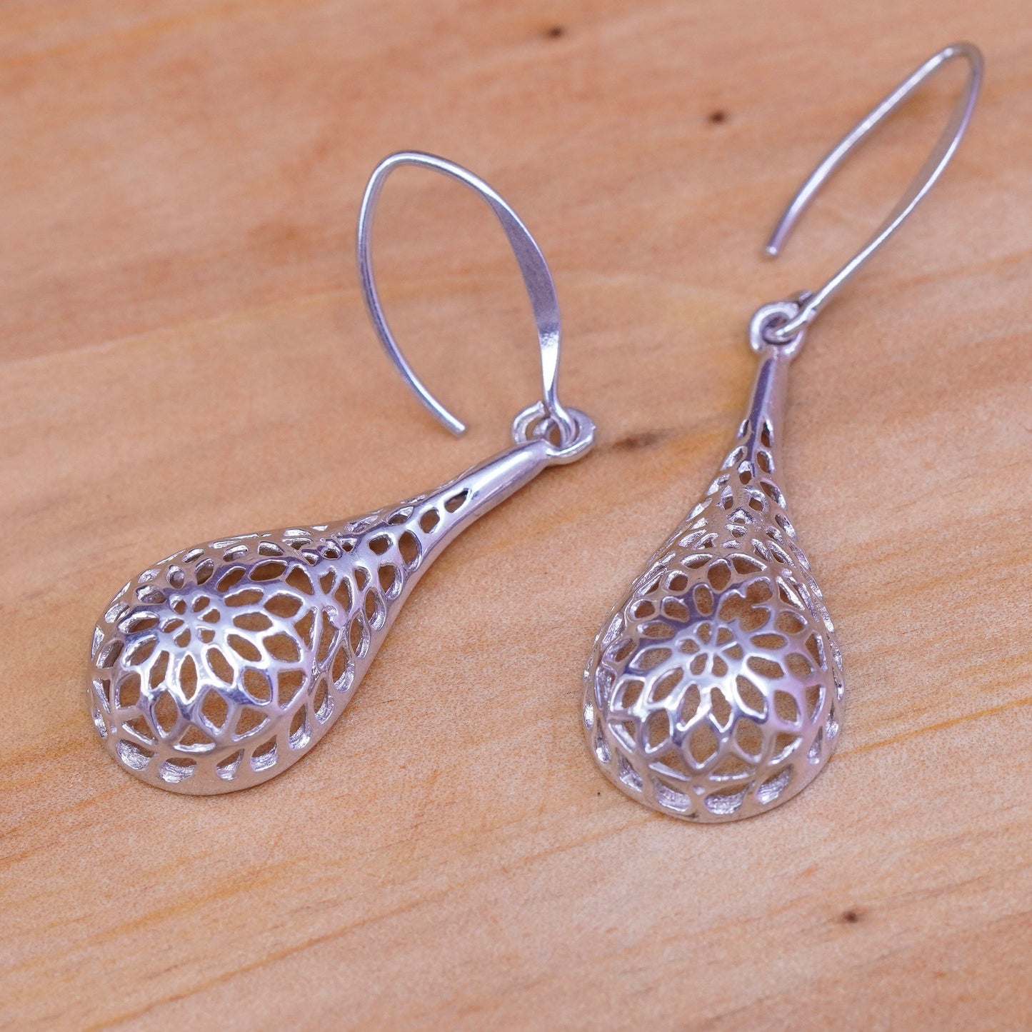 Vintage Sterling silver handmade earrings, 925 Bali Filigree teardrops