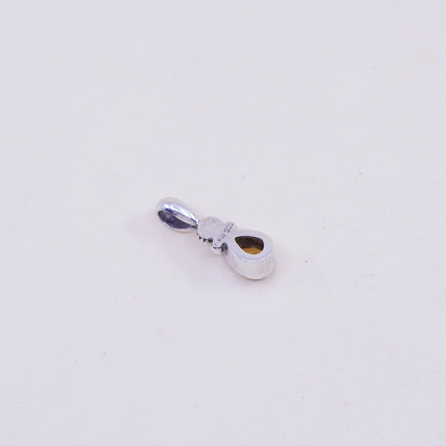 Vintage sterling 925 silver handmade pendant with teardrop citrine
