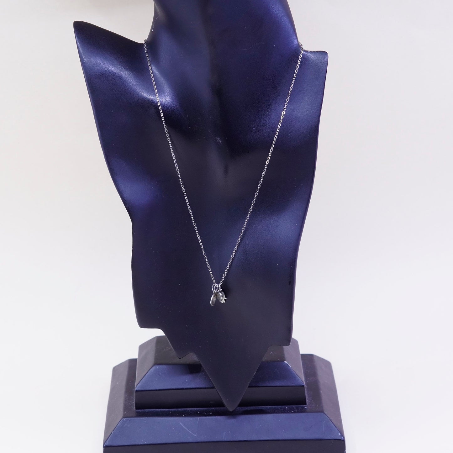 18”, sterling silver necklace, 925 chain heart paw hand sand dollar Pendant