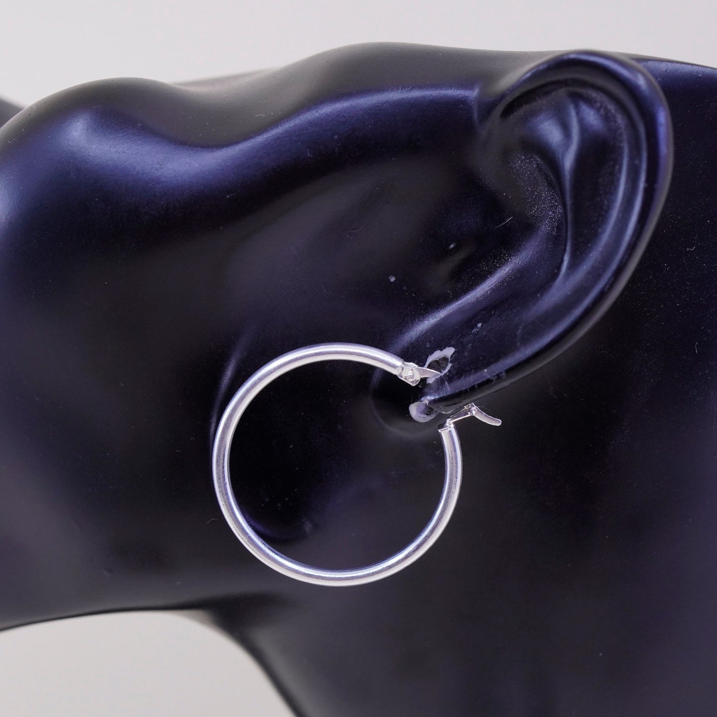 1.25”, vtg sterling silver loop earrings, fashion minimalist primitive hoops