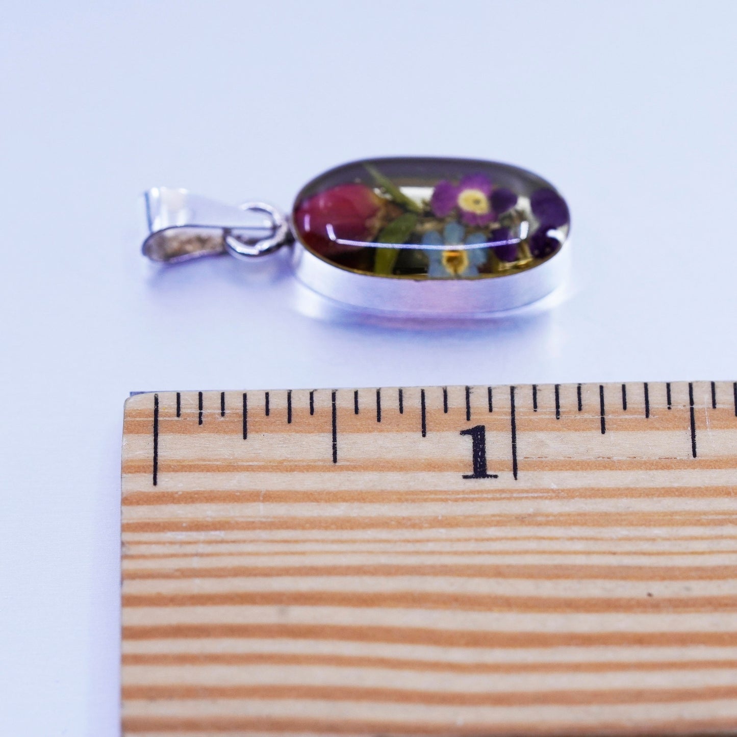 antique sterling 925 silver resin pendant with red resin flower