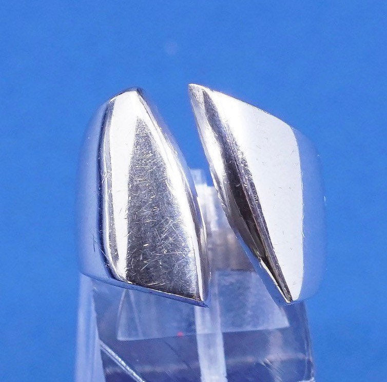 Size 7, vtg Sterling silver handmade ring, modern minimalist 925 band