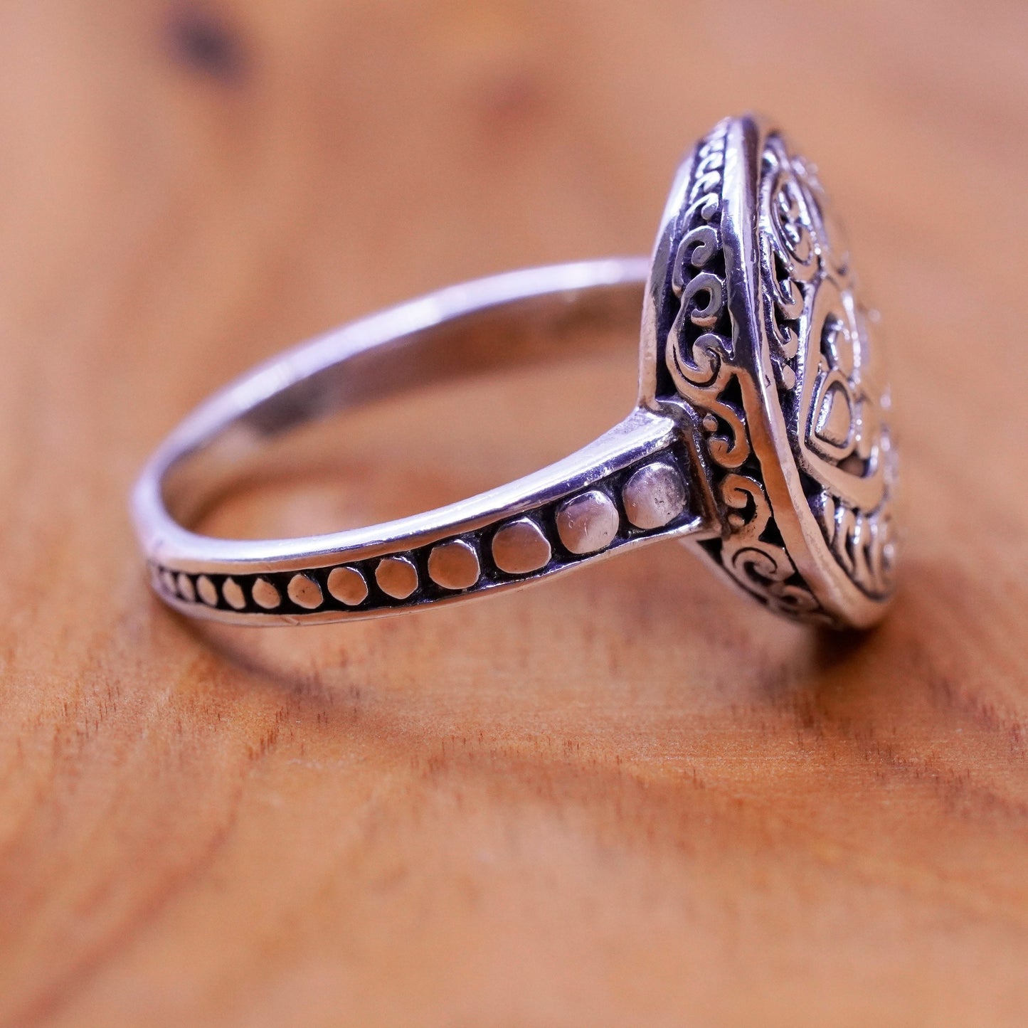 Size 9, vintage Indonesia Sterling silver prayer ring, 925 bali band