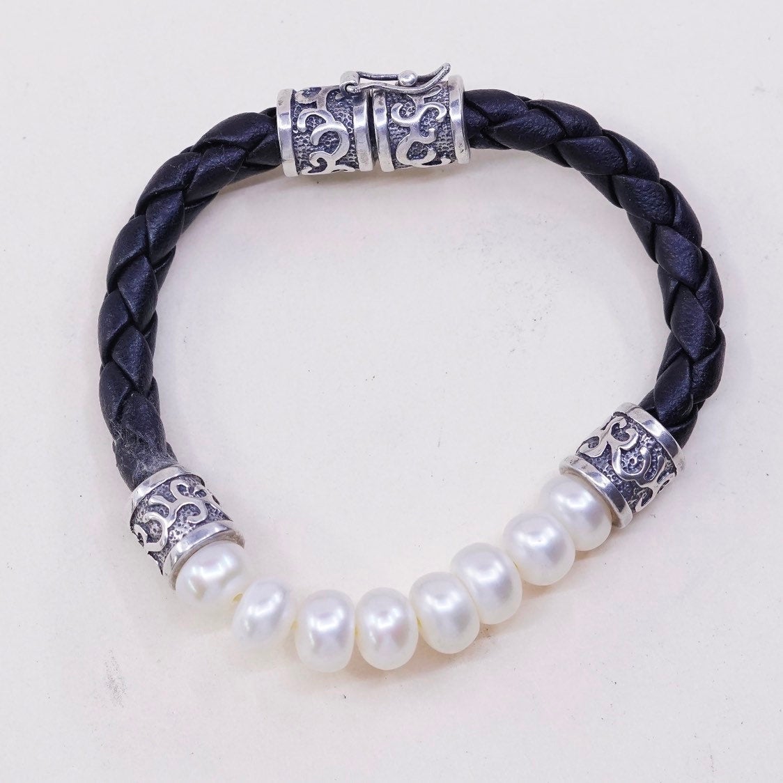 6", woven black leather, 925 Mexico Sterling silver bracelet w/ pearl N elastic