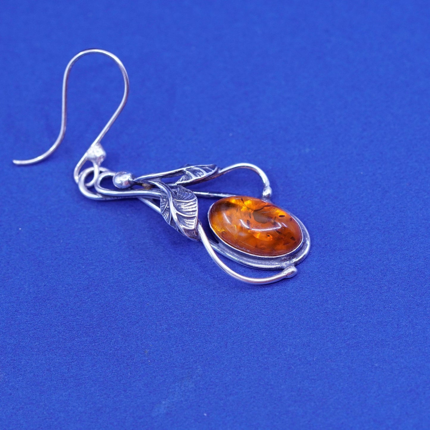 Vintage (500100) sterling silver handmade earrings, solid 925 silver with amber