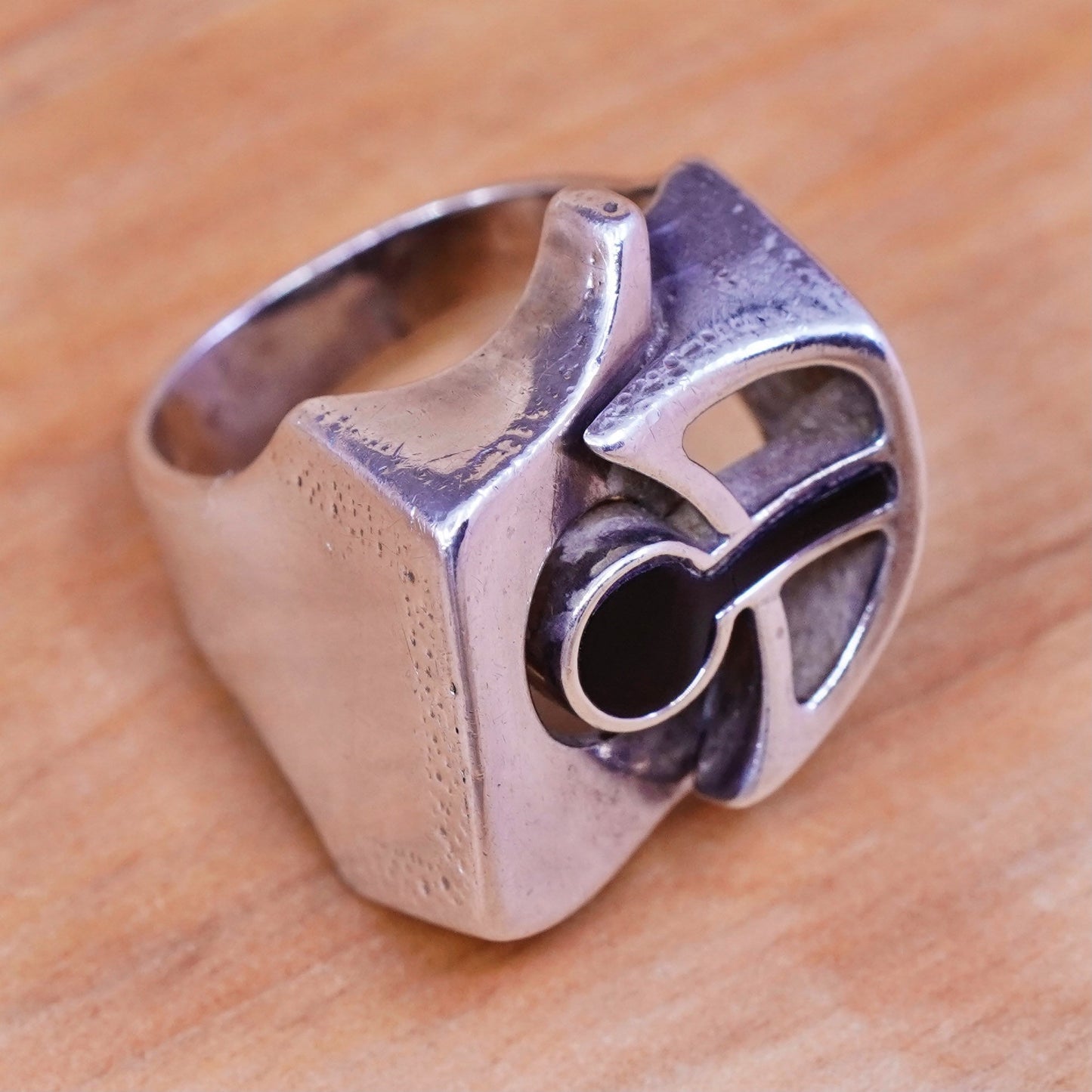 Size 5.5, vintage Sterling silver handmade ring, modern 925 band with onyx