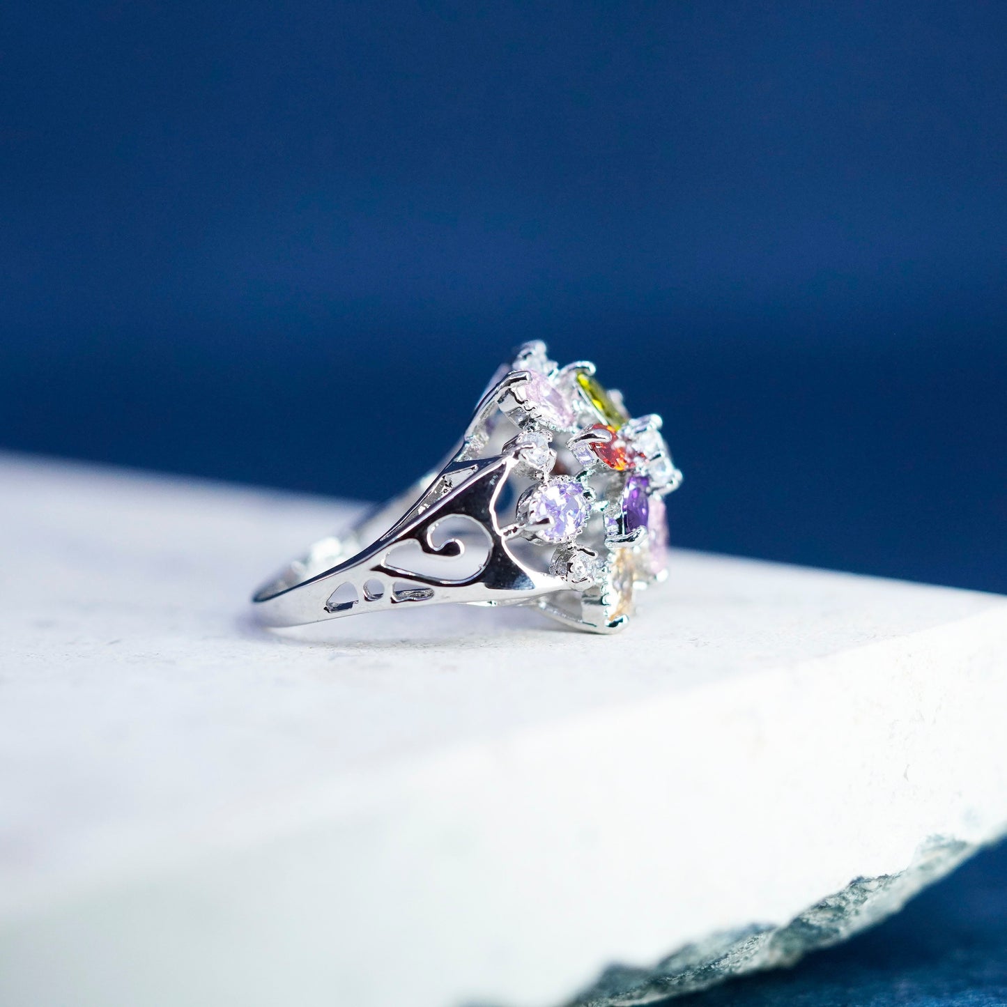 Size 6.5, vtg Sterling 925 silver snowflake flower ring w/ cluster Colorful Cz