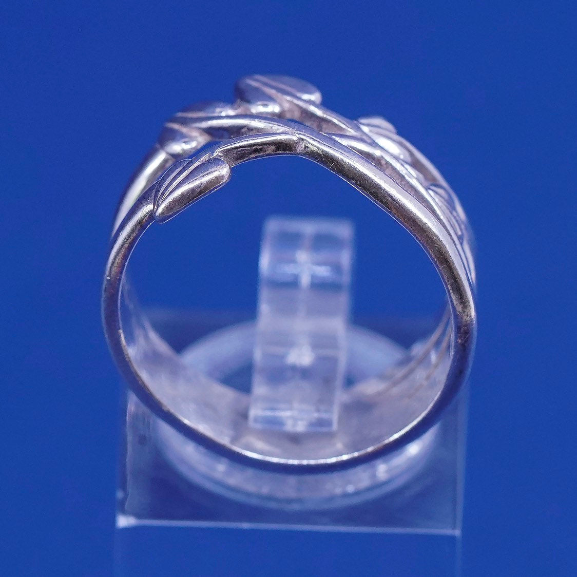 Size 7, vtg Sterling silver handmade ring, 925 leaf band