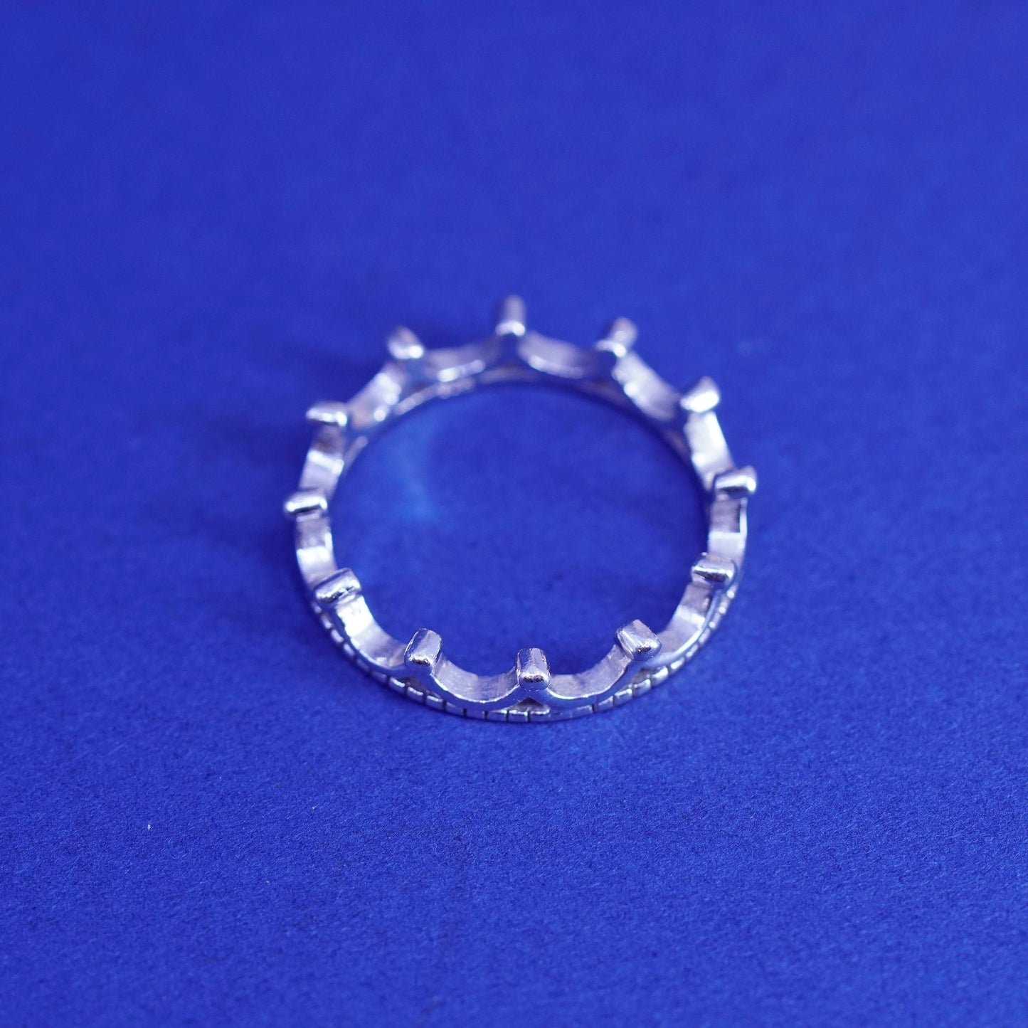 Size 5.75, vintage Sterling silver handmade ring, 925 crown band