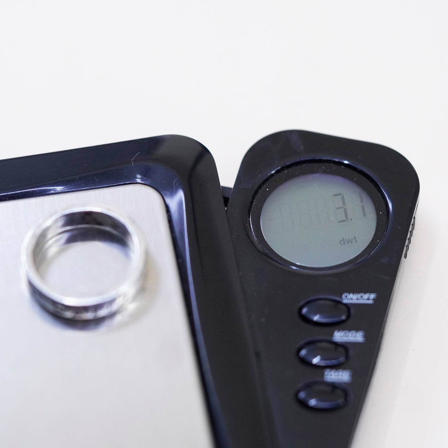 Size 5.75, VTG sterling silver ring, 925 quote band engraved “true love waits”