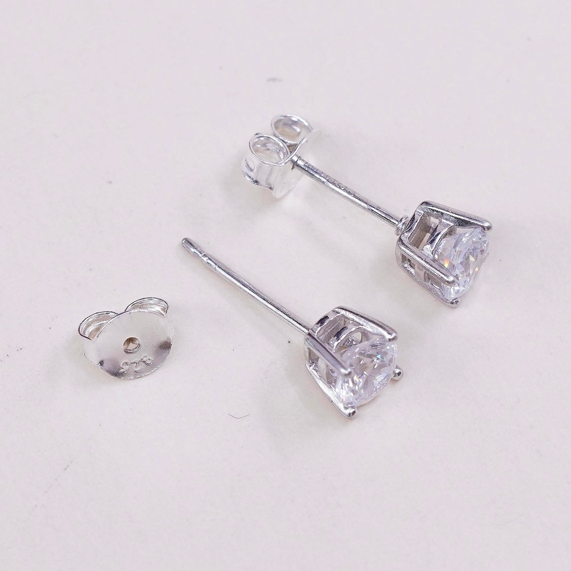 Vintage sterling silver genuine cz studs, fashion minimalist earrings