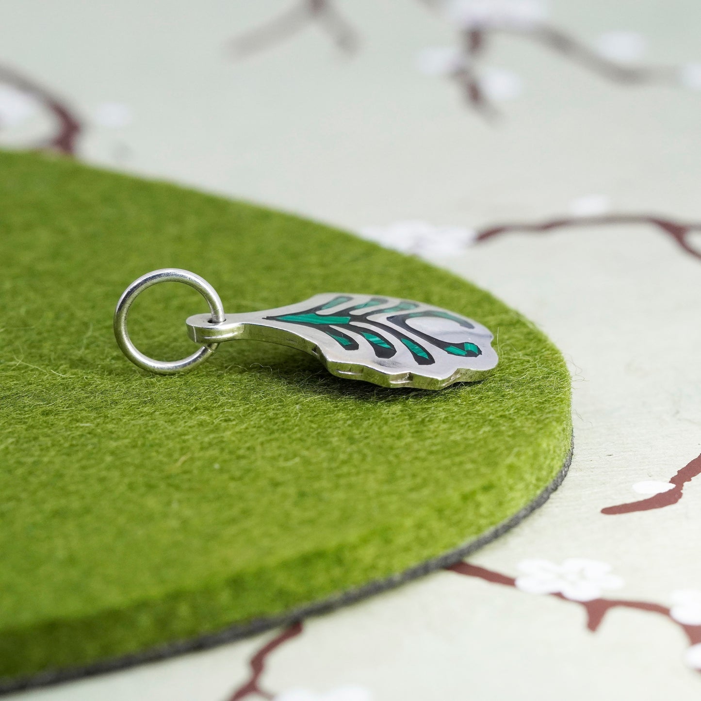 Vintage Mexico sterling silver handmade slide pendant, 925 fish with malachite