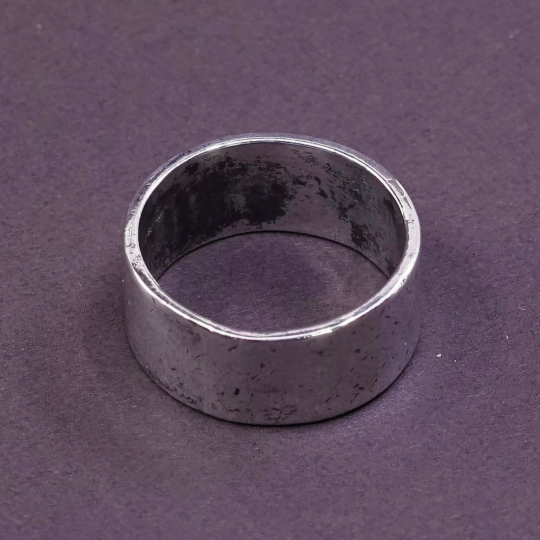 sz 8, vtg Sterling silver handmade ring, 925 wide band w/ “JAF”