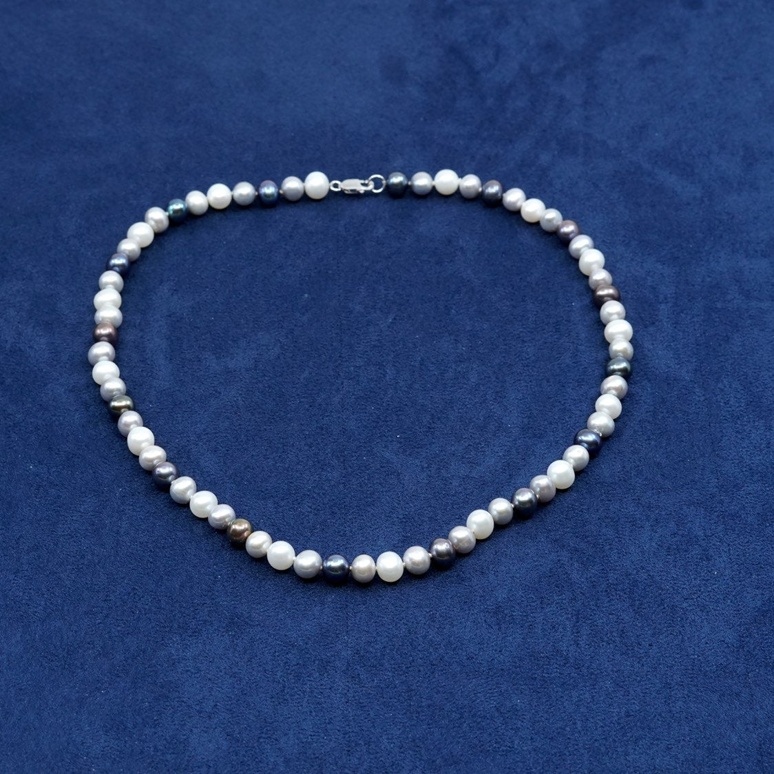 18", vintage sterling Silver necklace with genuine nugget pearl beads