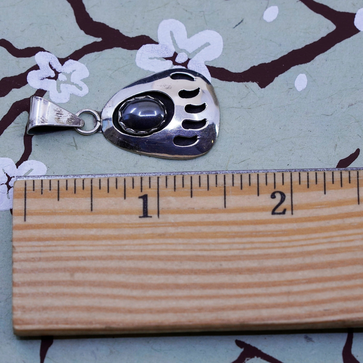Vintage Mexico Sterling 925 silver handmade modern bear paw pendant hematite
