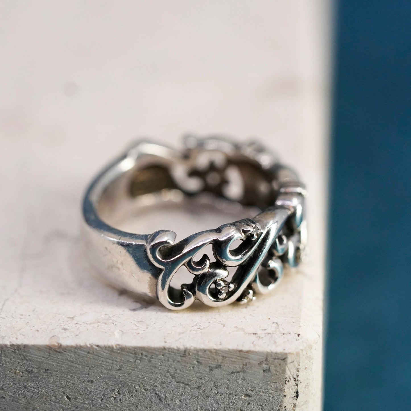 Size 5.5, vintage Sun Sterling 925 silver handmade swirly ring genuine diamonds