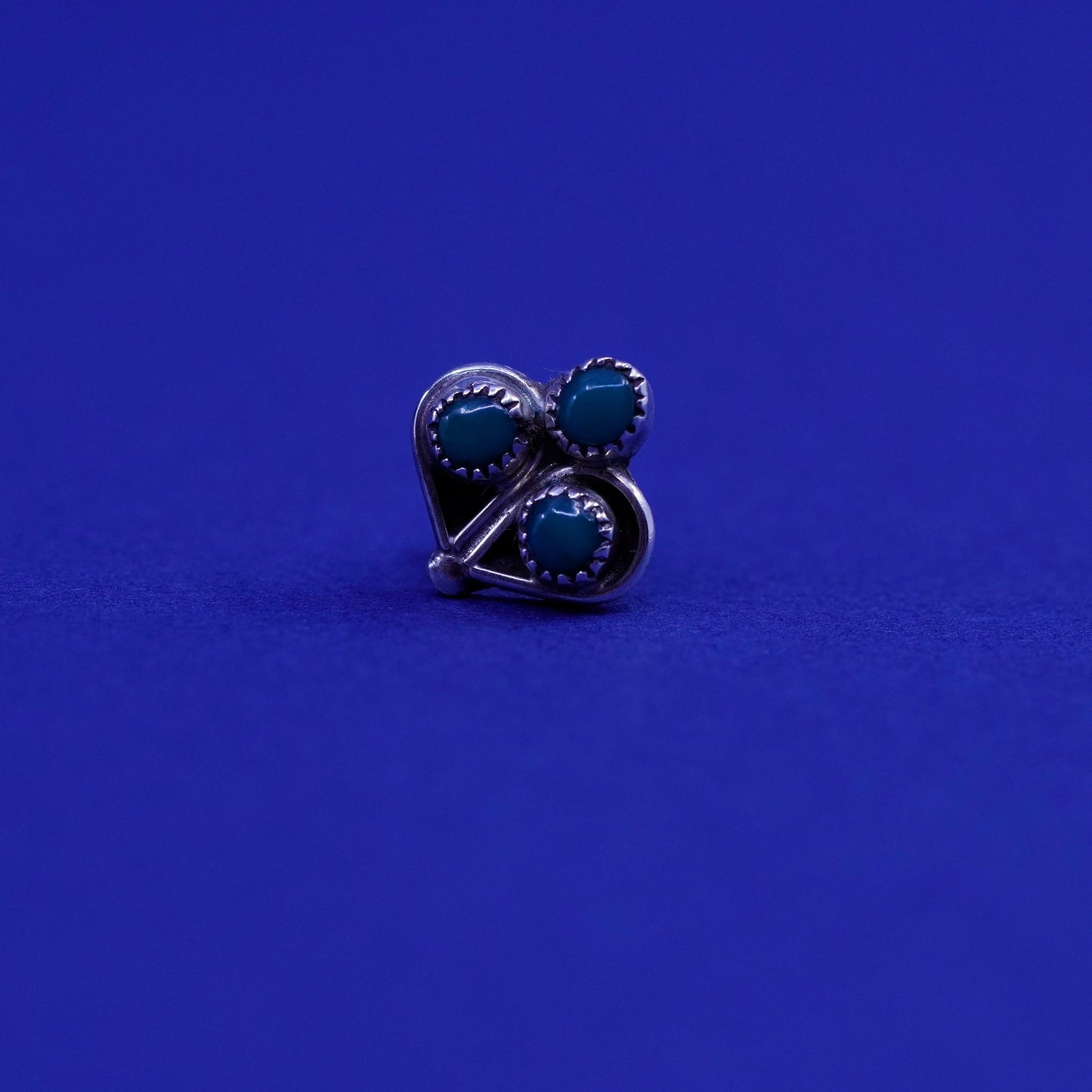 Native American sterling silver handmade earrings, 925 clover studs turquoise
