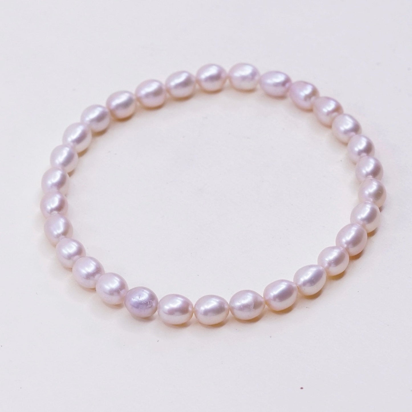 7”, Vintage handmade pink pearl bracelet with elastic band
