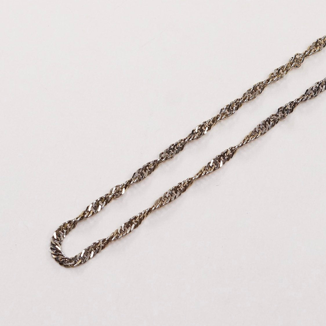28”, 3mm, vtg Vermeil gold Sterling silver necklace, 925 Singapore rope chain