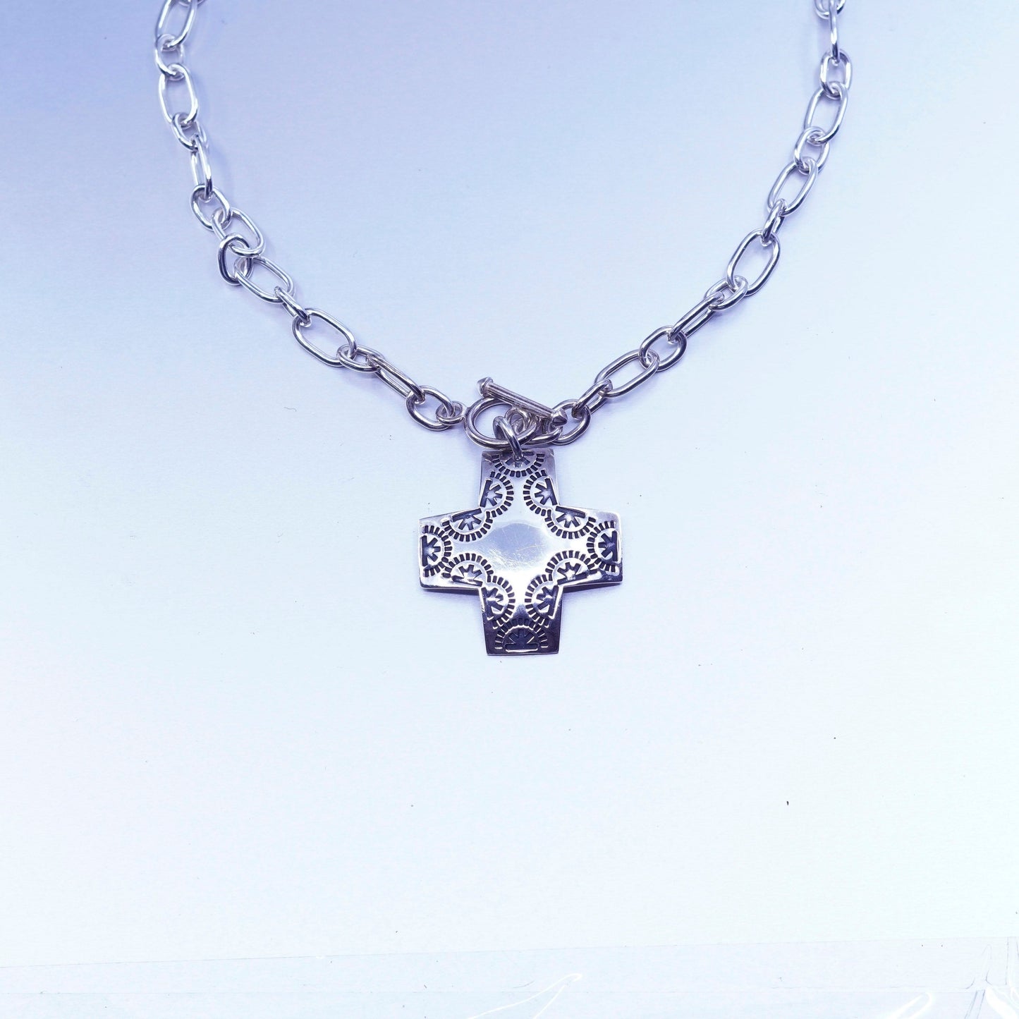 16”, silpada N0557 Sterling silver necklace, 925 circle chain cross pendant