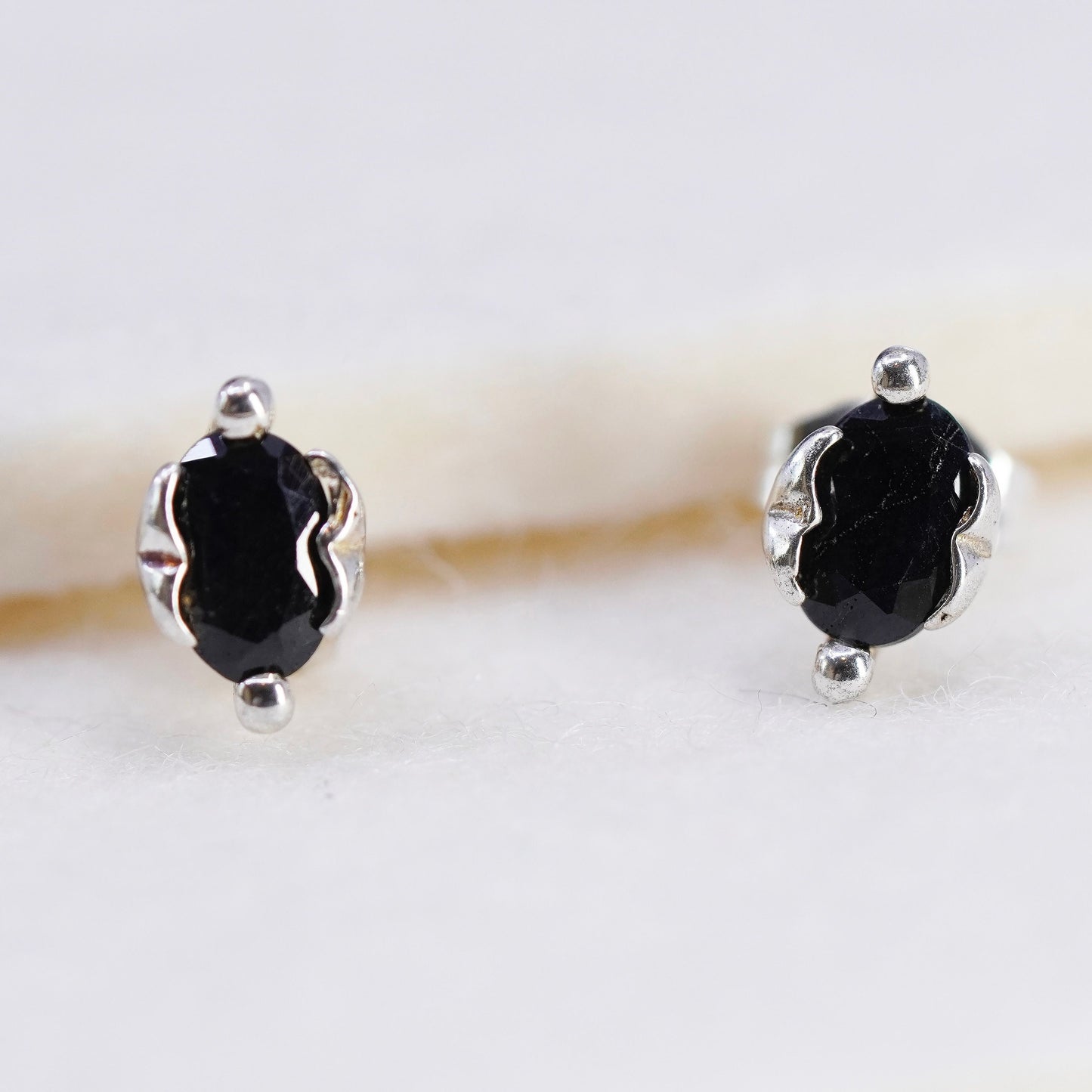 Vintage NV Sterling 925 silver handmade earrings, studs with sapphire