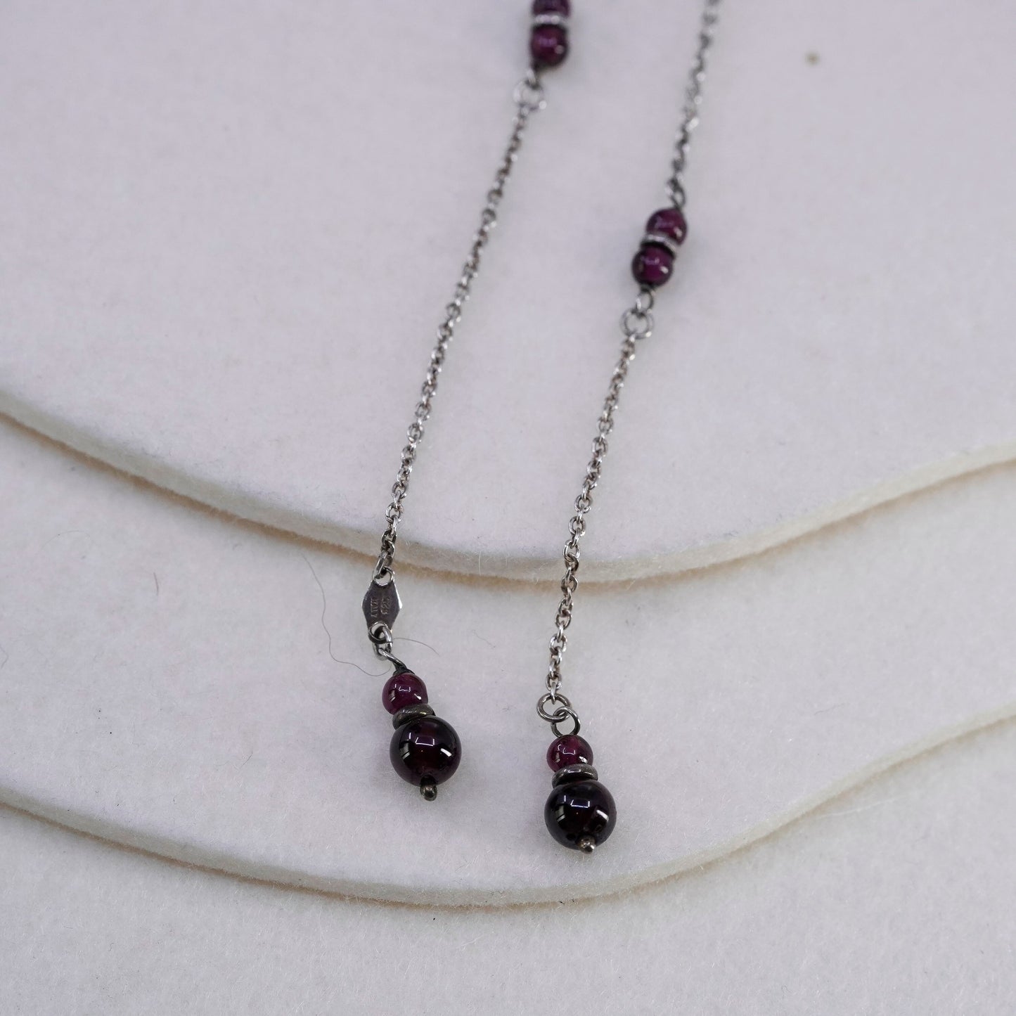 20”, vintage Sterling 925 silver handmade circle necklace with garnet beaded