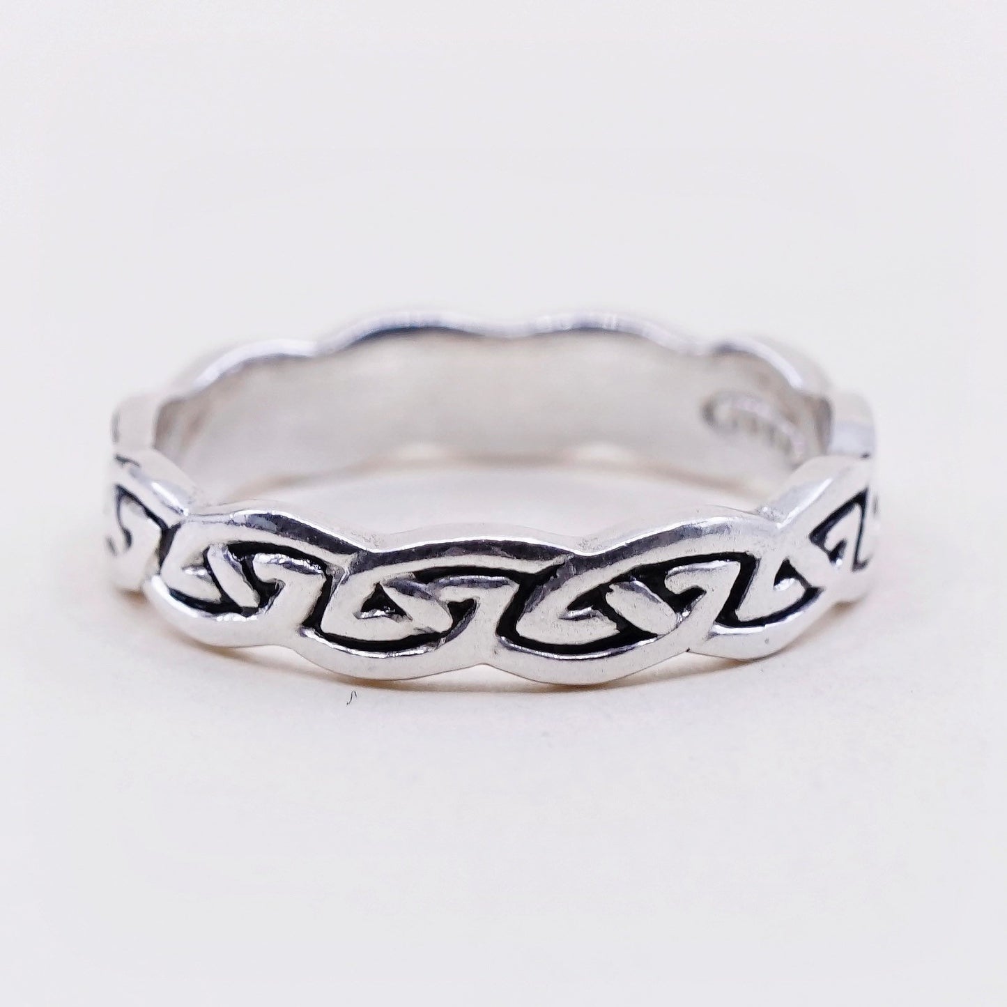 Size 6.5, vintage AVON Sterling silver handmade ring, 925 band with wave