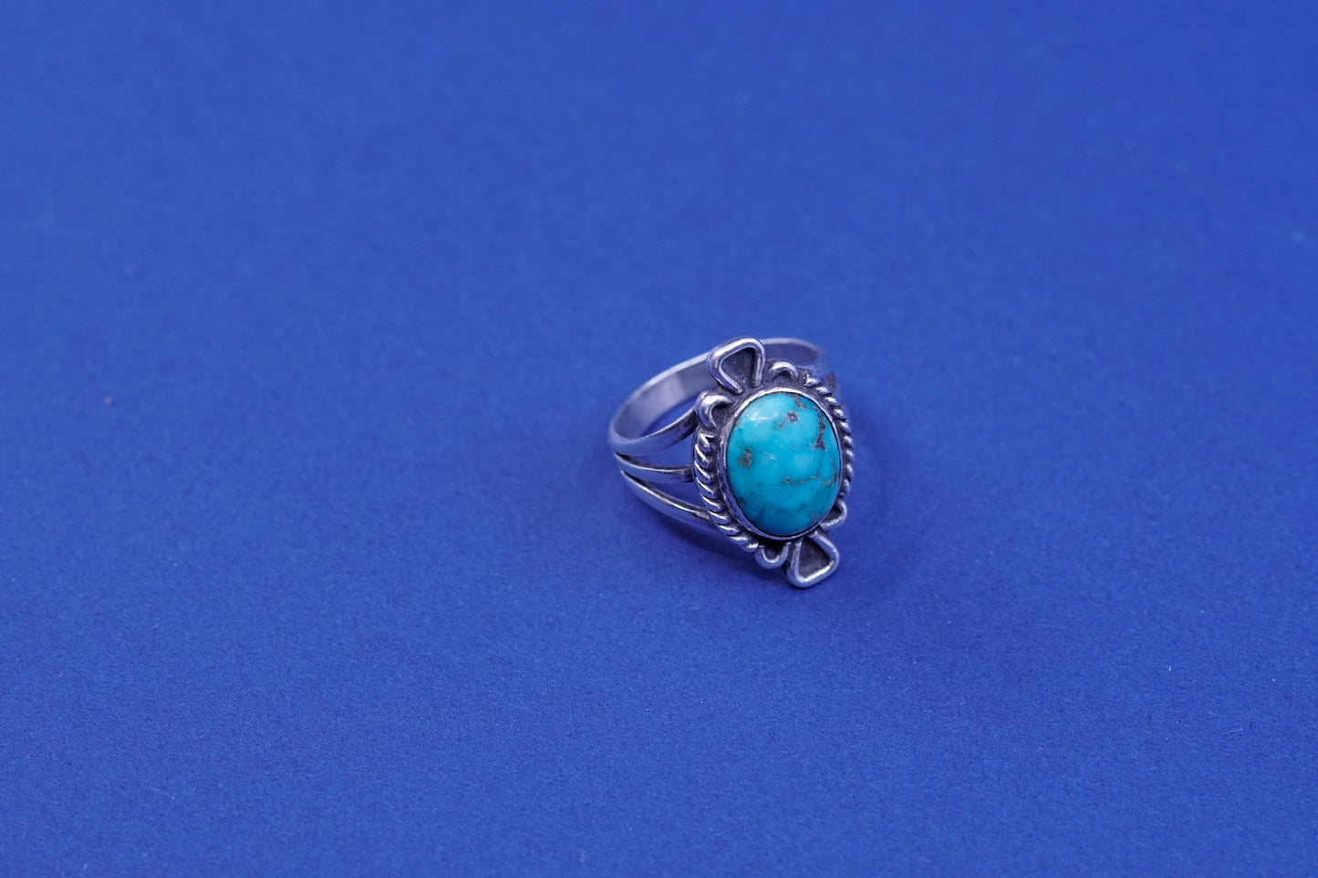 sz 6.75, Native American, southwestern Sterling silver ring w/ turquoise