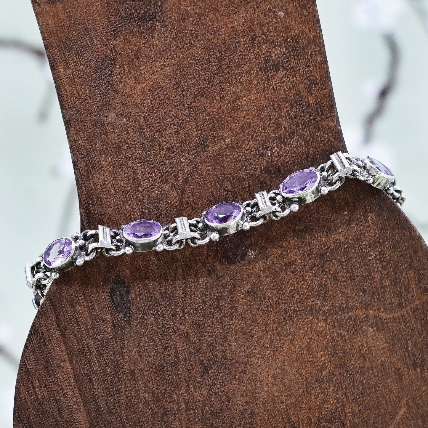 7.25”, Vintage Sterling 925 silver handmade bracelet with amethyst