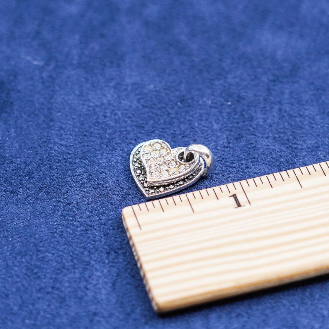 vtg Sterling silver handmade pendant, 925w/ double heart w/ marcasite N crystal